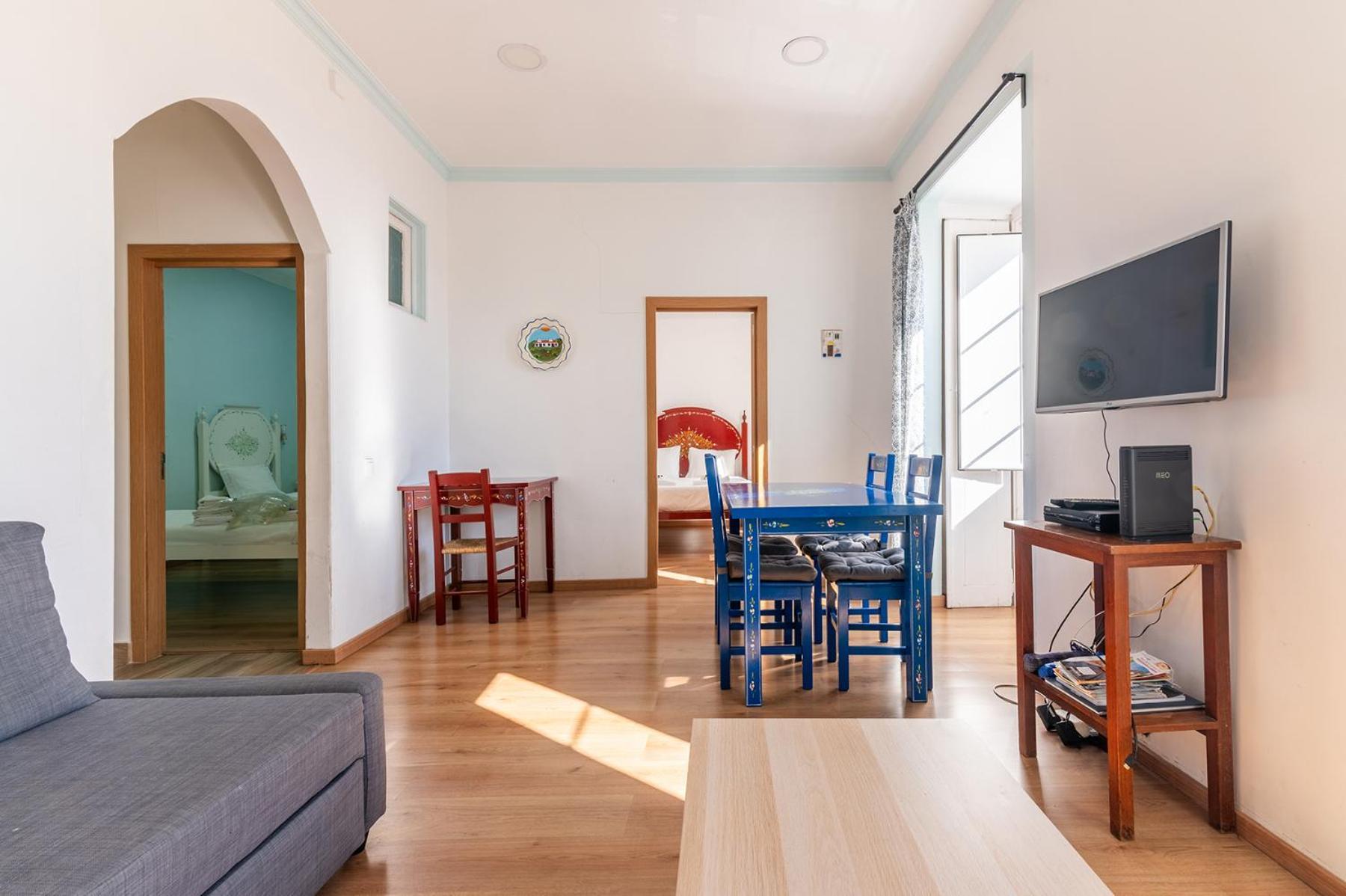Alfama 2nd Floor Amazing River View * Lisbon